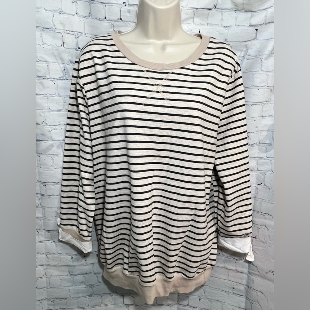 DOE & Rae Pullover Sweatshirt Size Large